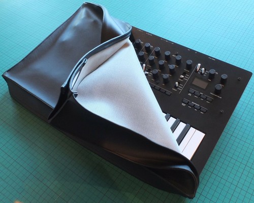 Korg minilogue synthesizer - minilogue,